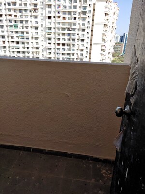 Team Area in 3 BHK Apartment at Pride Platinum, Baner – for Rent