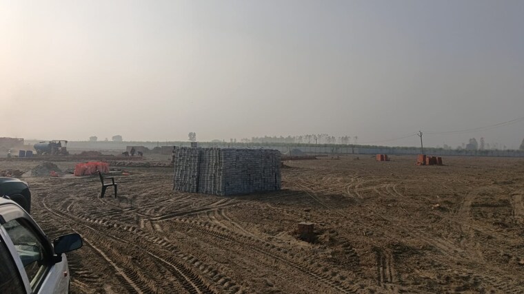 undefined, bhooni  100 Sq.Yd. Plot In Bhooni Meerut 9698319