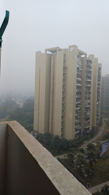 Furnished Amenities in 2 BHK Apartment at Tulip Lemon, Sector 69 – for Rent