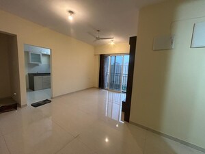 Room in 1 BHK Apartment at Puraniks City Reserva, Ghodbunder Road – for Rent
