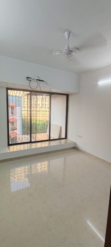 Attached Bathroom in 3 BHK Apartment at Sunrise Apartment Andheri, Andheri West – for Rent
