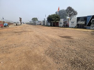  Plot For Sale in Garh Road