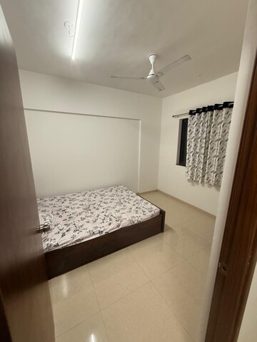 Master Bedroom in 2 BHK Apartment at Rama Metro Life Optima, Tathawade – for Rent