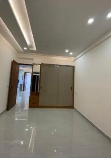 Bedroom in 4 BHK Independent House at Sector 26 – for Sale