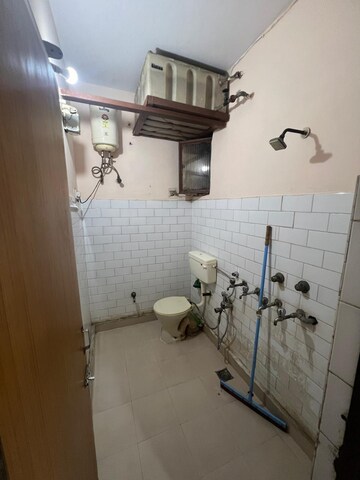 Bathroom in 2 BHK Builder Floor at Lajpat Nagar 4 – for Rent