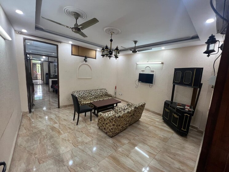 Living Room, lajpat nagar 4 2 Bedroom 900 Sq.Ft. Builder Floor In Lajpat Nagar 4 Delhi 9698384