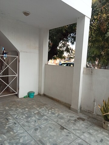 2 BHK Builder Floor For Rent in Indira Nagar