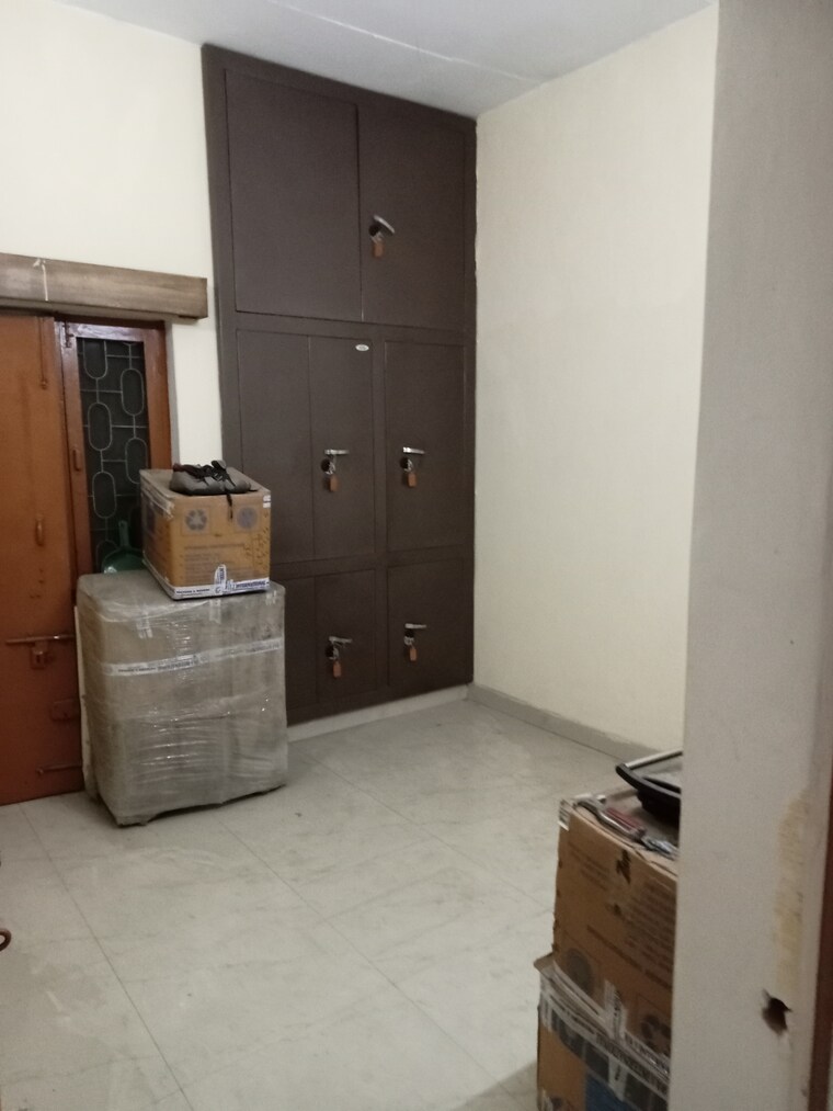 Living Room, indira nagar 2 Bedroom 1800 Sq.Ft. Builder Floor In Indira Nagar Lucknow 9698401