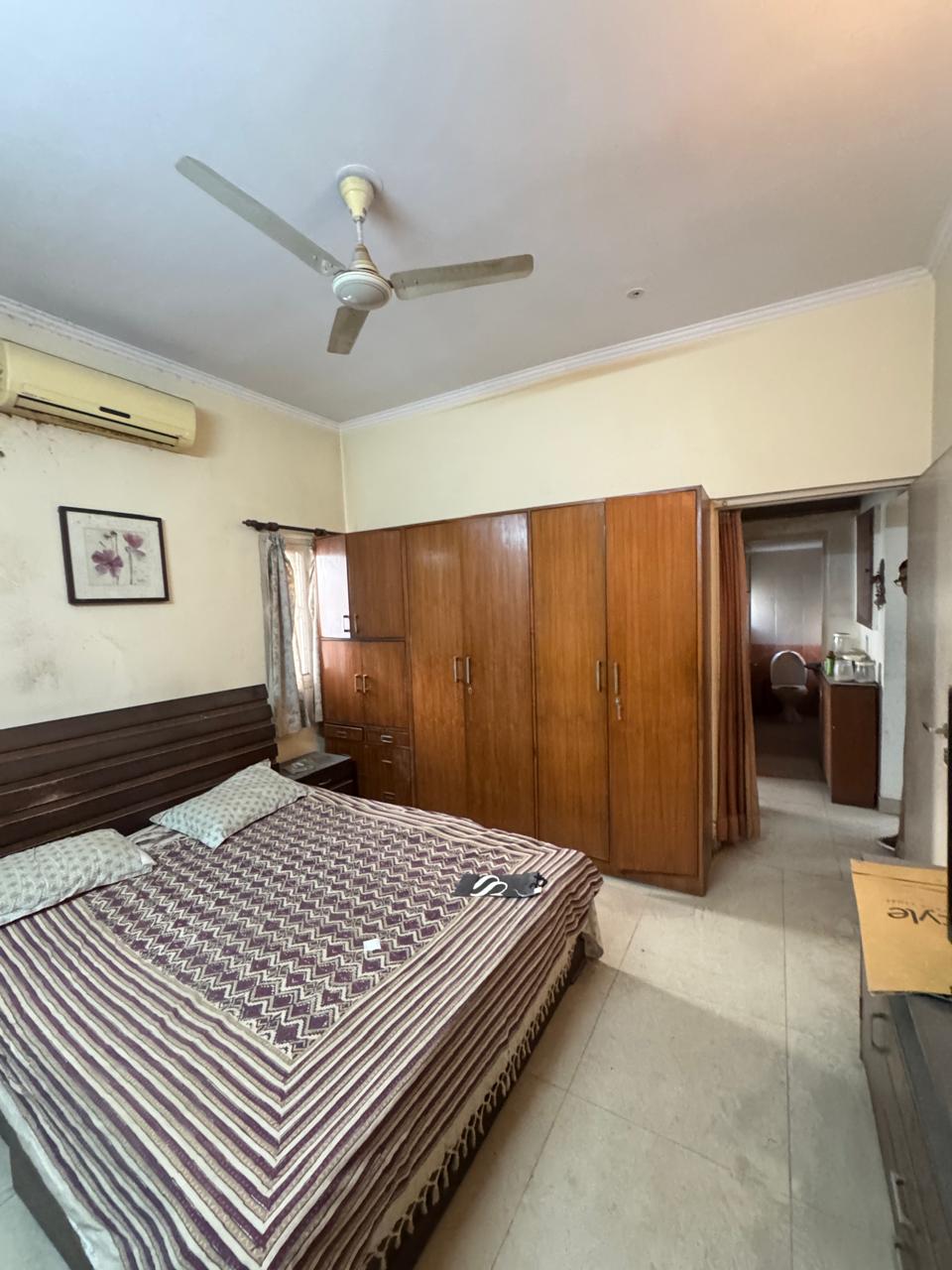 3 BHK + Extra Room Apartment For Sale in Hauz Khas