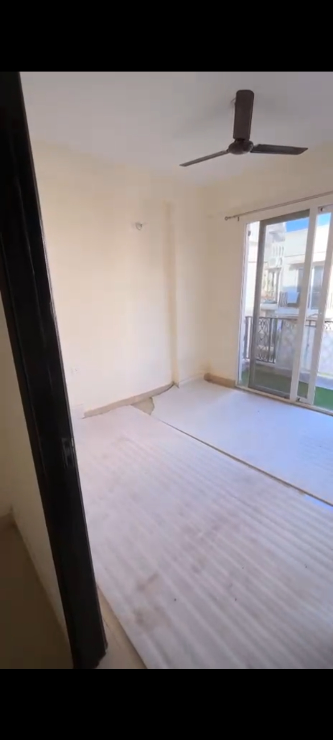 3 BHK + Extra Room Apartment For Sale in Signature Global Park