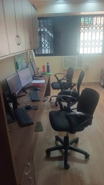  Office Space For Rent in Charai