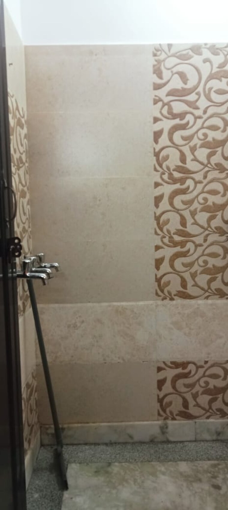 Room, panchsheel vihar 2 Bedroom 900 Sq.Ft. Builder Floor In Panchsheel Vihar Delhi 9698472