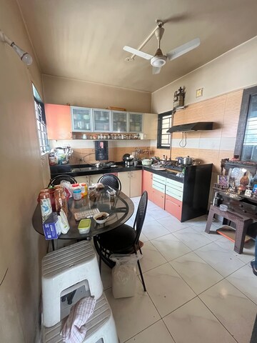 Team Area in 2 BHK Apartment at Vatsalya Puram, Kothrud – for Rent