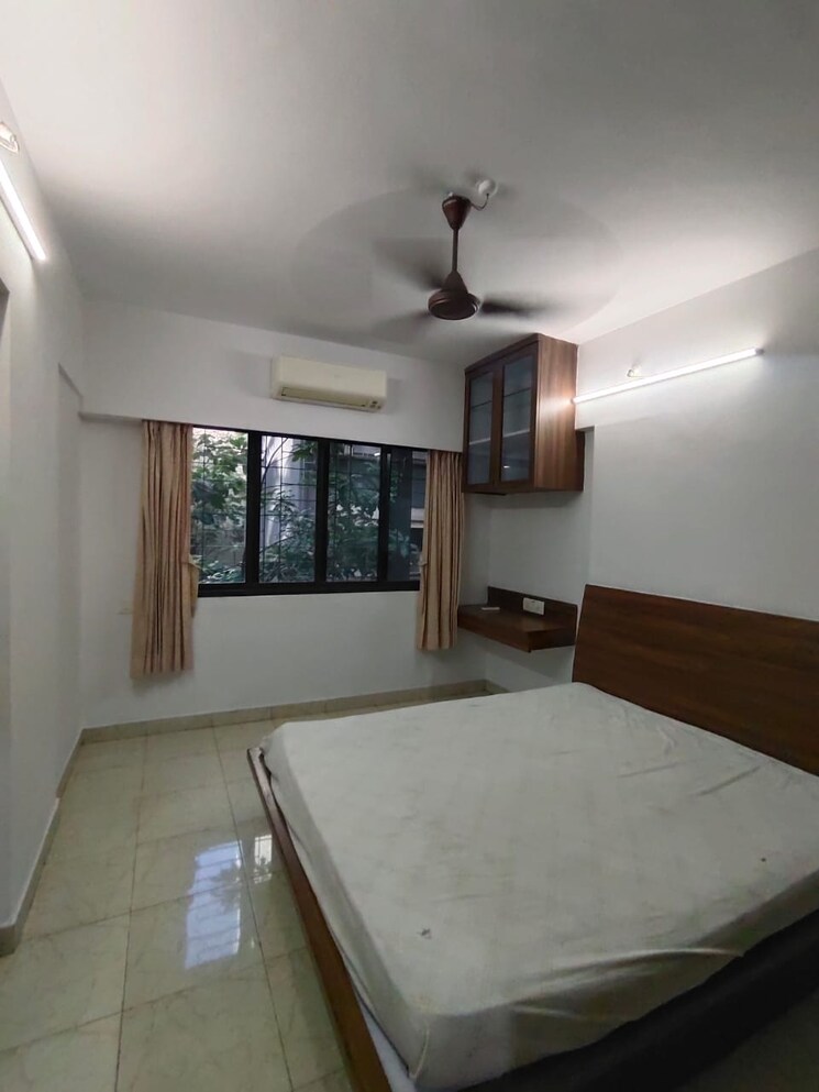 Bedroom, andheri west 1 Bedroom 550 Sq.Ft. Apartment In Andheri West Mumbai 9698499