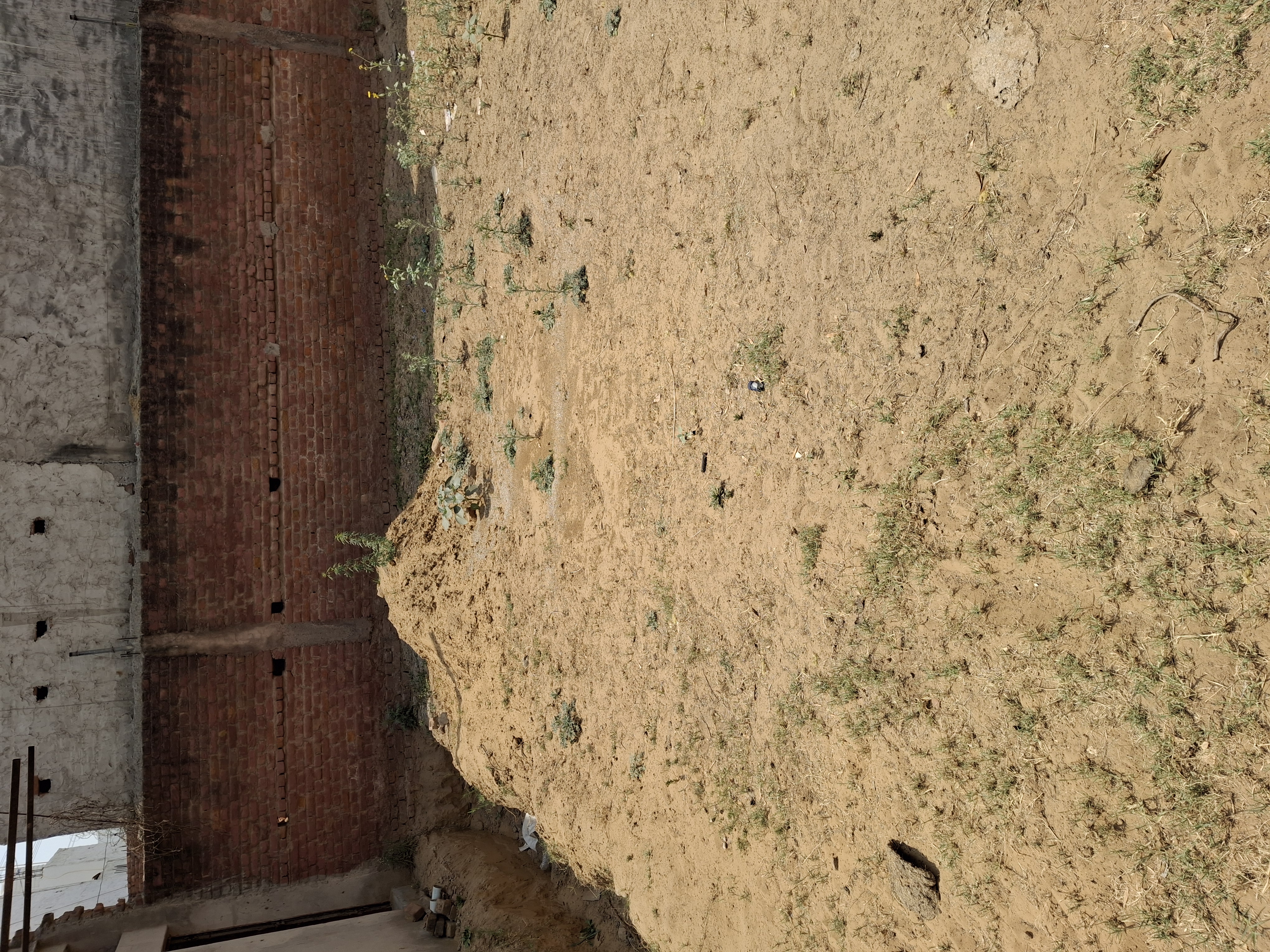 Plot For Sale in Bhondsi