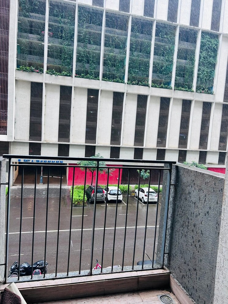 Balcony, lodha-palava-eviva-k-to-t-urbano-a-c-f-and-i-to-t 1 Bedroom 505 Sq.Ft. Apartment In Dombivli East Thane 9698513