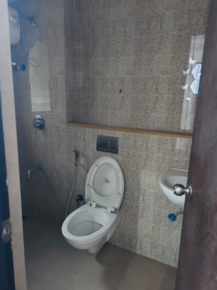 Bathroom, lodha-palava-eviva-k-to-t-urbano-a-c-f-and-i-to-t 1 Bedroom 505 Sq.Ft. Apartment In Dombivli East Thane 9698513
