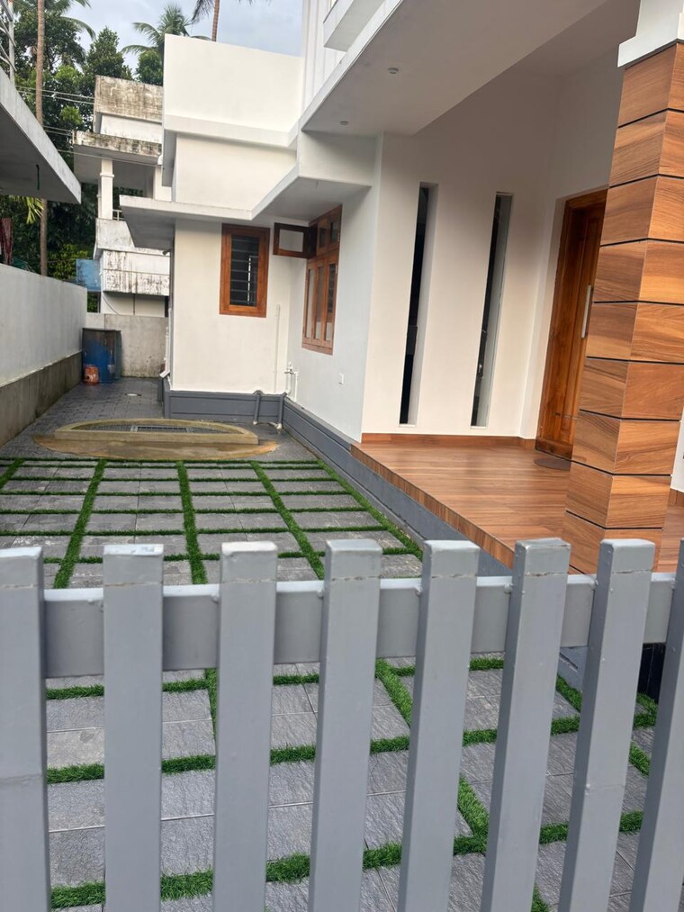 Exterior View, nadathara 4 Bedroom 1800 Sq.Ft. Independent House In Nadathara Thrissur 9698520