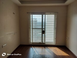 Room in 3 BHK Apartment at Goel Ganga Acropolis, Baner – for Rent