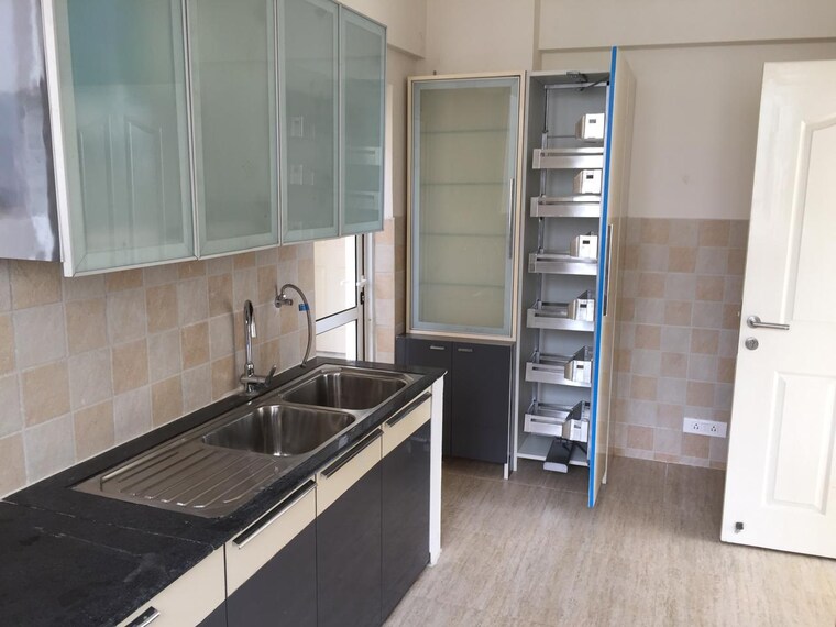 Kitchen, pioneer-park-presidia 4 Bedroom 2995 Sq.Ft. Apartment In Sector 62 Gurgaon 9698556