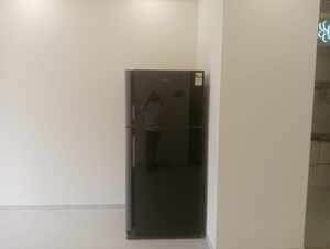 Furnished Amenities in 3 BHK Builder Floor at Smart World Orchard, Sector 61 – for Rent