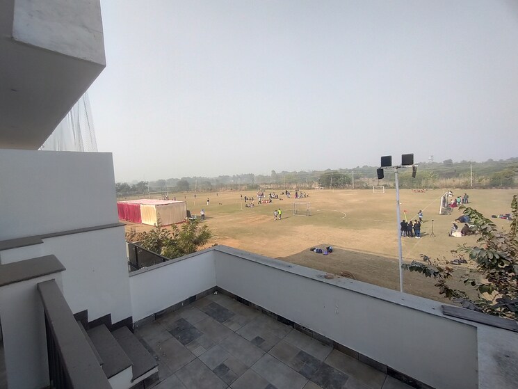 Balcony, mullanpur 5 Bedroom 300 Sq.Yd. Independent House In Mullanpur Mohali 9698894