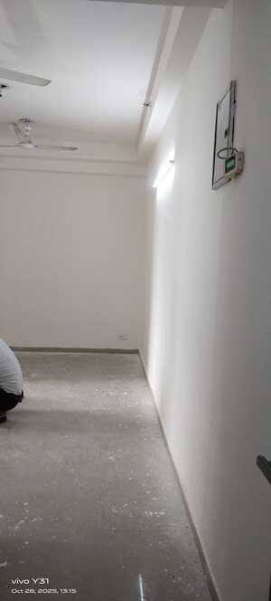 Building Lobby in 2.5 BHK Apartment at Mahagun Mywoods, Sector 16c Greater Noida – for Rent