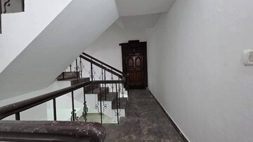 Staircase in 4 BHK Apartment at Sainik Farm – for Rent
