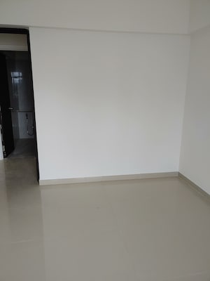 Room in 3 BHK Apartment at Kundan Freshia, Baner – for Rent