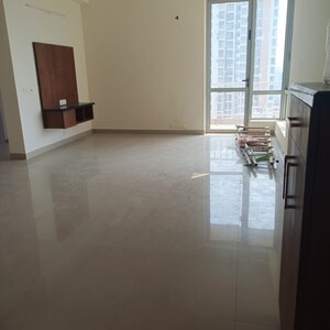 3.5 BHK Apartment For Rent in Pioneer Park Phase 1, Sector 61