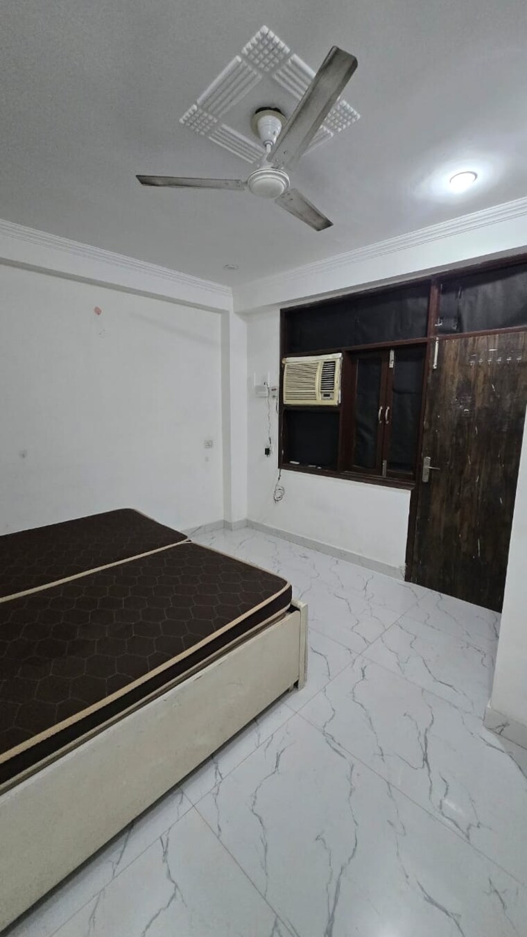 Master Bedroom, neb sarai 2 Bedroom 1000 Sq.Ft. Builder Floor In Neb Sarai Delhi 9698992