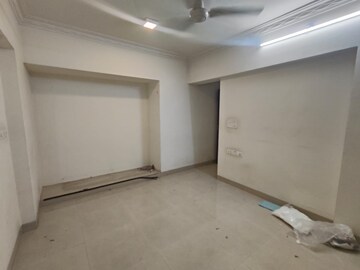 Room in 2 BHK Apartment at Yucca Apartment, Powai – for Rent