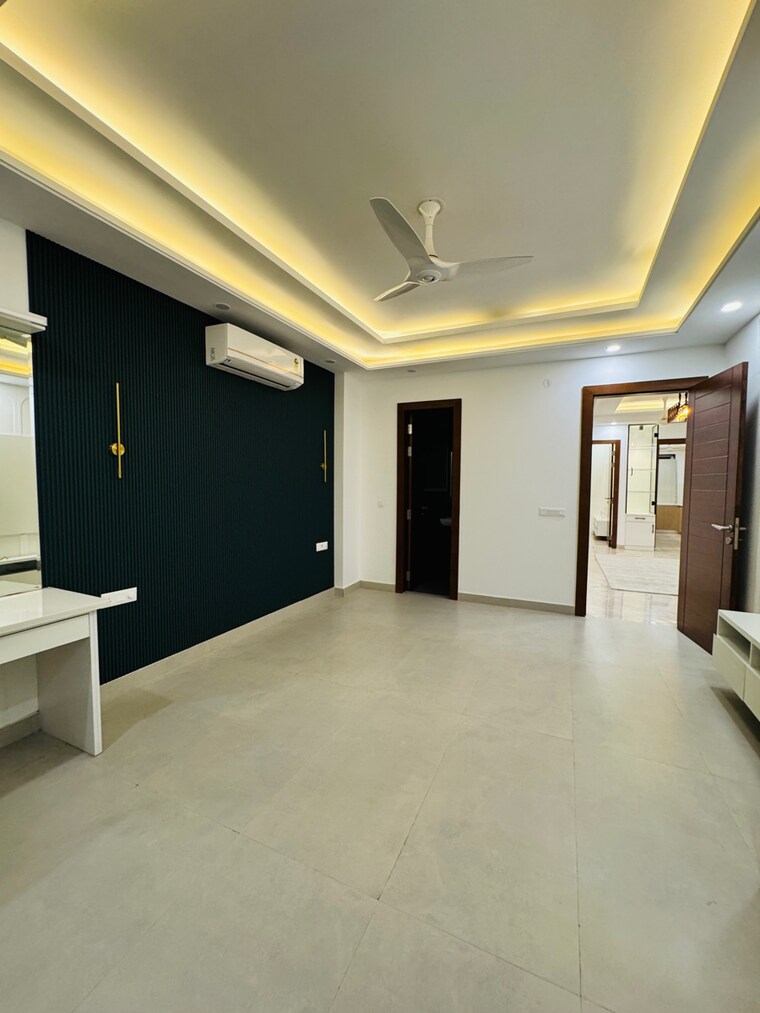 Room, south city 2 3 Bedroom 2190 Sq.Ft. Builder Floor In South City 2 Gurgaon 9699063