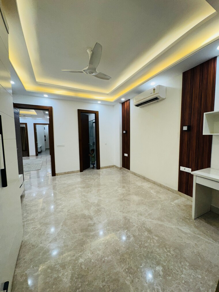 Room, south city 2 3 Bedroom 2190 Sq.Ft. Builder Floor In South City 2 Gurgaon 9699063
