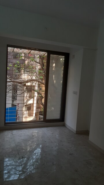 2 BHK Apartment For Sale in Panch Pakhadi