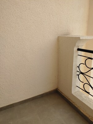 Furnished Amenities in 3 BHK Apartment at Kumar Peninsula, Baner – for Rent