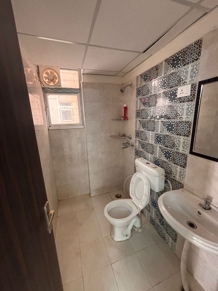Bathroom, signature-global-proxima 2 Bedroom 665 Sq.Ft. Apartment In Sector 89 Gurgaon 9699217