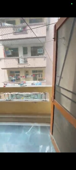 Furnished Amenities in 2 BHK Builder Floor at Vaishali Sector 4 – for Sale