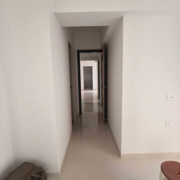 Room in 2.5 BHK Apartment at Lodha Codename Premier, Mangaon – for Rent