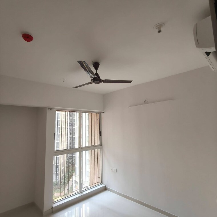 Room, lodha-codename-premier 2.5 Bedroom 759 Sq.Ft. Apartment In Mangaon Thane 9699241