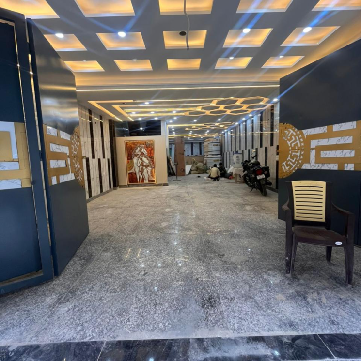  Parking, greater kailash i 3 Bedroom 1850 Sq.Ft. Builder Floor In Greater Kailash I Delhi 9699212