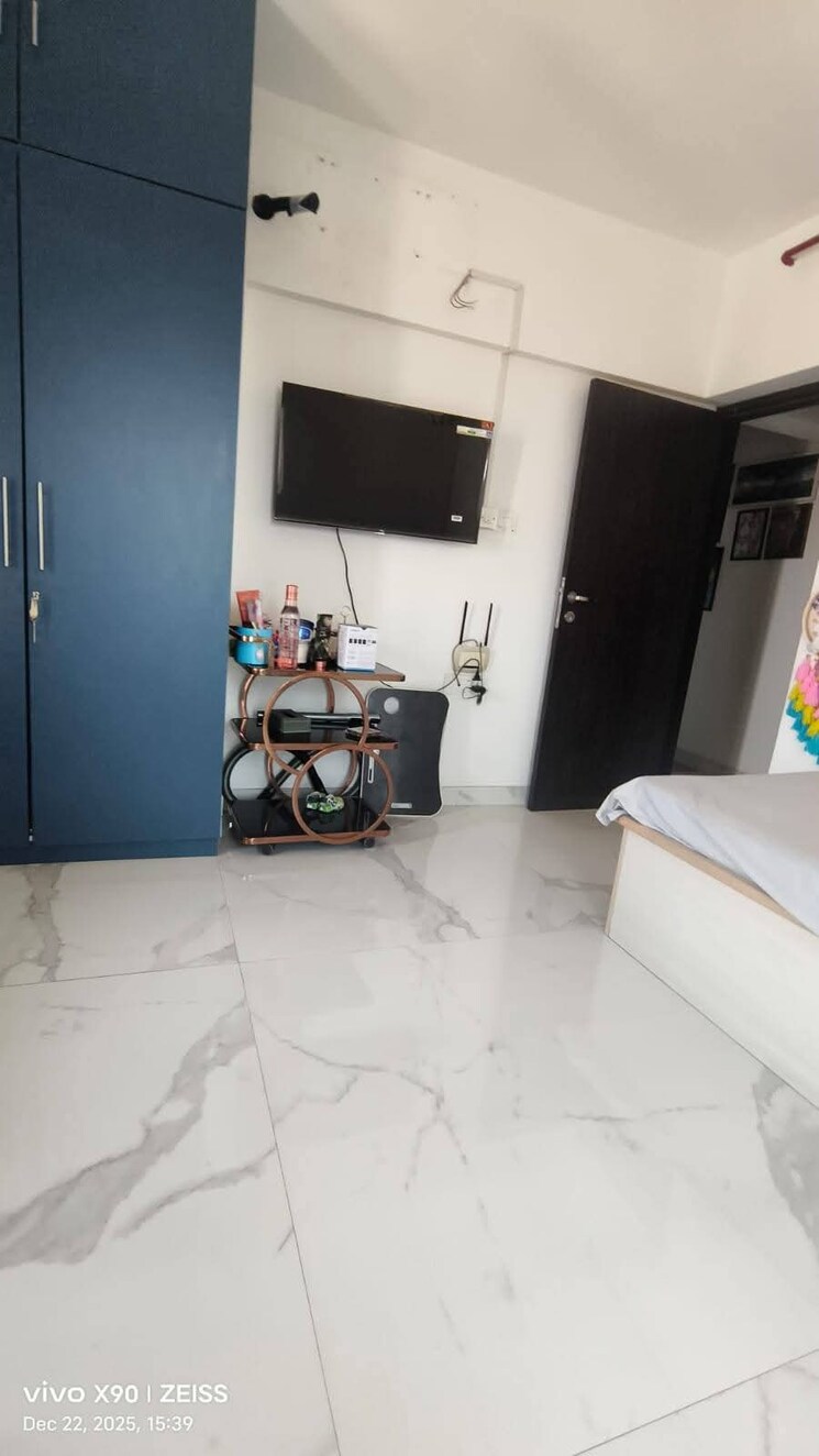 Living Room, rna-ng-eclat 2 Bedroom 863 Sq.Ft. Apartment In Andheri West Mumbai 9699368