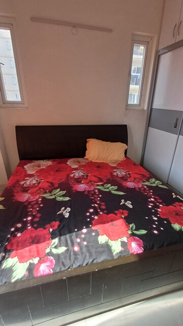 Furnished Amenities in 2 BHK Apartment at Signature The Serenas, Sohna Sector 36 – for Rent