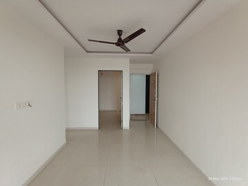 Room in 2 BHK Apartment at Vipul Mahavir Sapphire, Ghansoli – for Rent