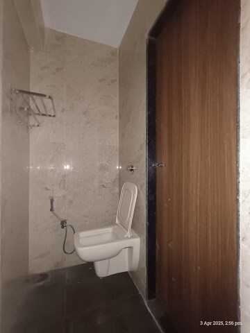 Furnished Amenities in 2 BHK Apartment at Vipul Mahavir Sapphire, Ghansoli – for Rent