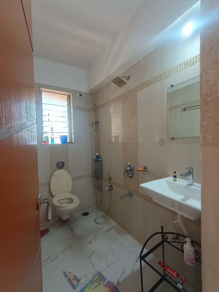 Bathroom, shubham-atlantis 1 Bedroom 650 Sq.Ft. Apartment In Kopar Khairane Navi Mumbai 9699474