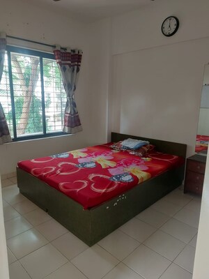 Bedroom in 2 BHK Apartment at Satyam Tower Kandivali East, Kandivali East – for Rent