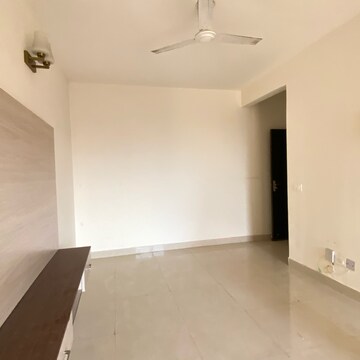 Room in 2 BHK Apartment at Signature Orchard Avenue 2, Hayatpur – for Rent