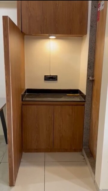   Office Space at Vaishnodevi Circle – for Rent