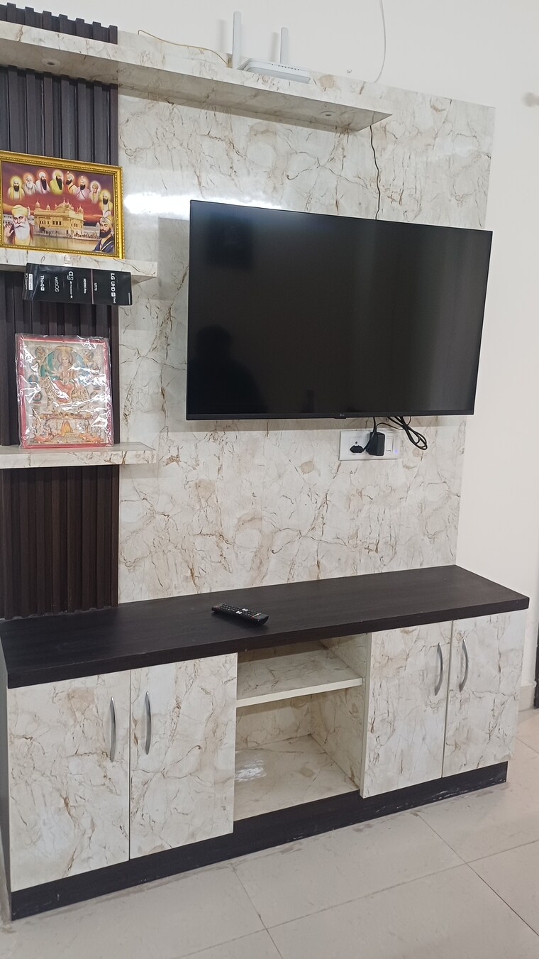 Kitchen, signature-the-serenas 2 Bedroom 614 Sq.Ft. Apartment In Sohna Sector 36 Gurgaon 9699715